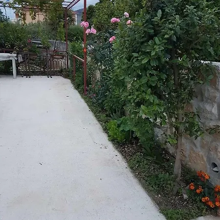 2B Apartment Trogir Exterior foto